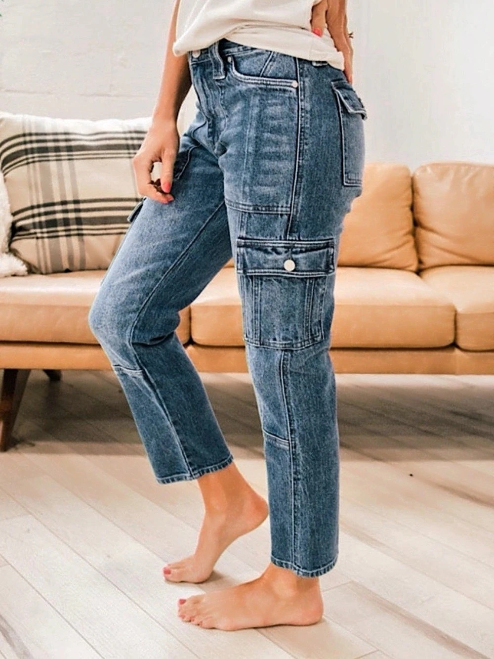 KanCan cropped Cargo Straight Leg Jeans in Dark denim Size 1/24